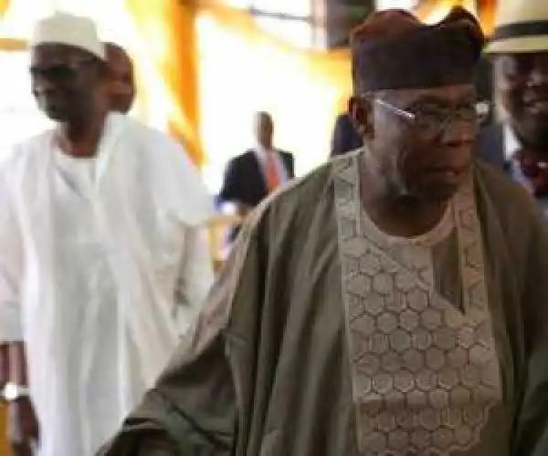 President Buhari Meets Obasanjo Inside Aso Rock